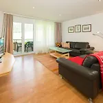 Dolce Apartment *